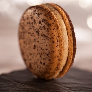 Gros macaron café