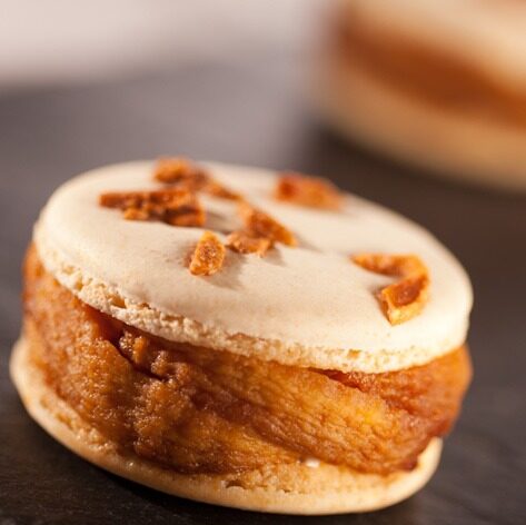 MACARON POMME CARAMEL T1